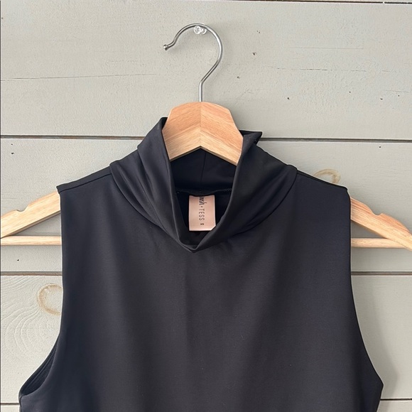 Smash + Tess Black Sleeveless Bodysuit - Picture 2 of 4